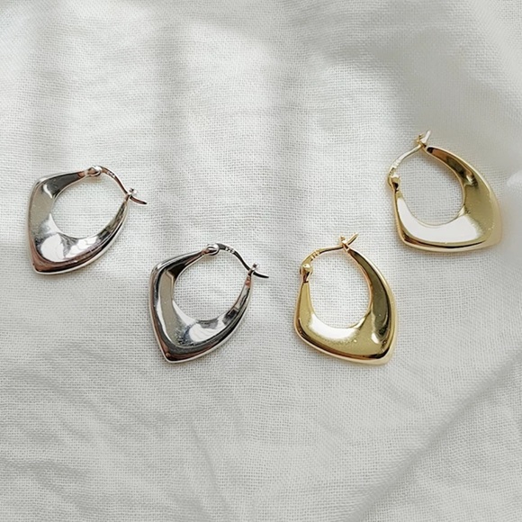 NEW 925 STERLING SILVER IRREGULAR HOOP EARRINGS, NICE EARRINGS, CUTE EARRINGS - Picture 3 of 6